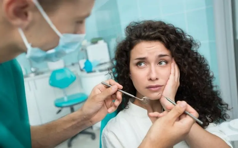 Dente incluso a Roma Montesacro